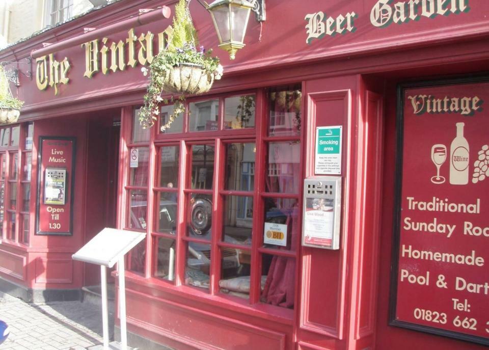 The Vintage Inn Wellington  Exteriör bild